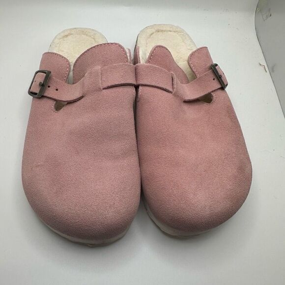 CUSHIONAIRE Women's Hana Cork footbed clog with Genuine Leather upper, Faux Fur - Picture 2 of 7